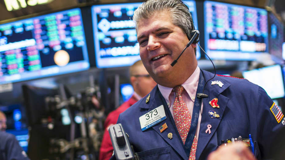 Dow rises to close at fresh record, S&P 500 hits all-time high: Live updates